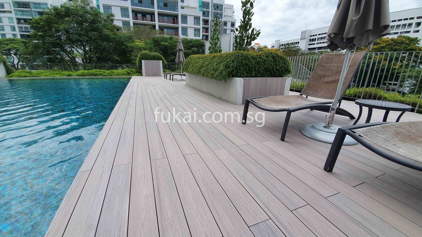 Composite Decking With Vertical Composite Panel