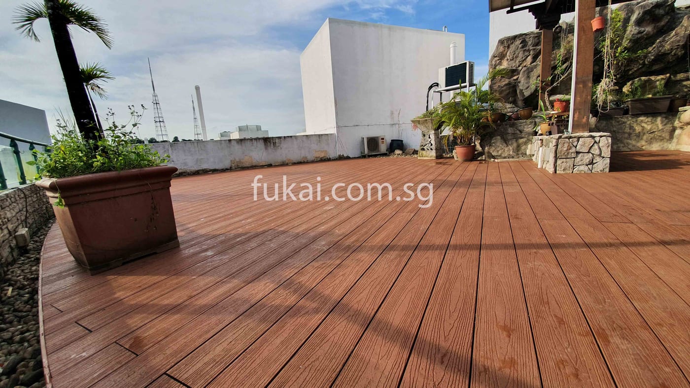 Curve Edge Composite Decking On Rooftop