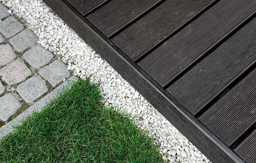 Timber decking deck and artificial grass